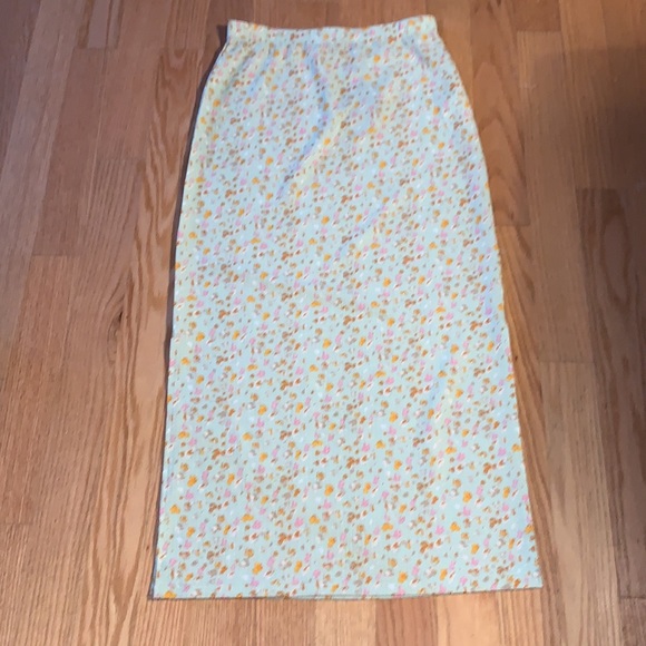 Vero Moda Lime Green Floral Maxi Skirt Medium - Picture 1 of 9